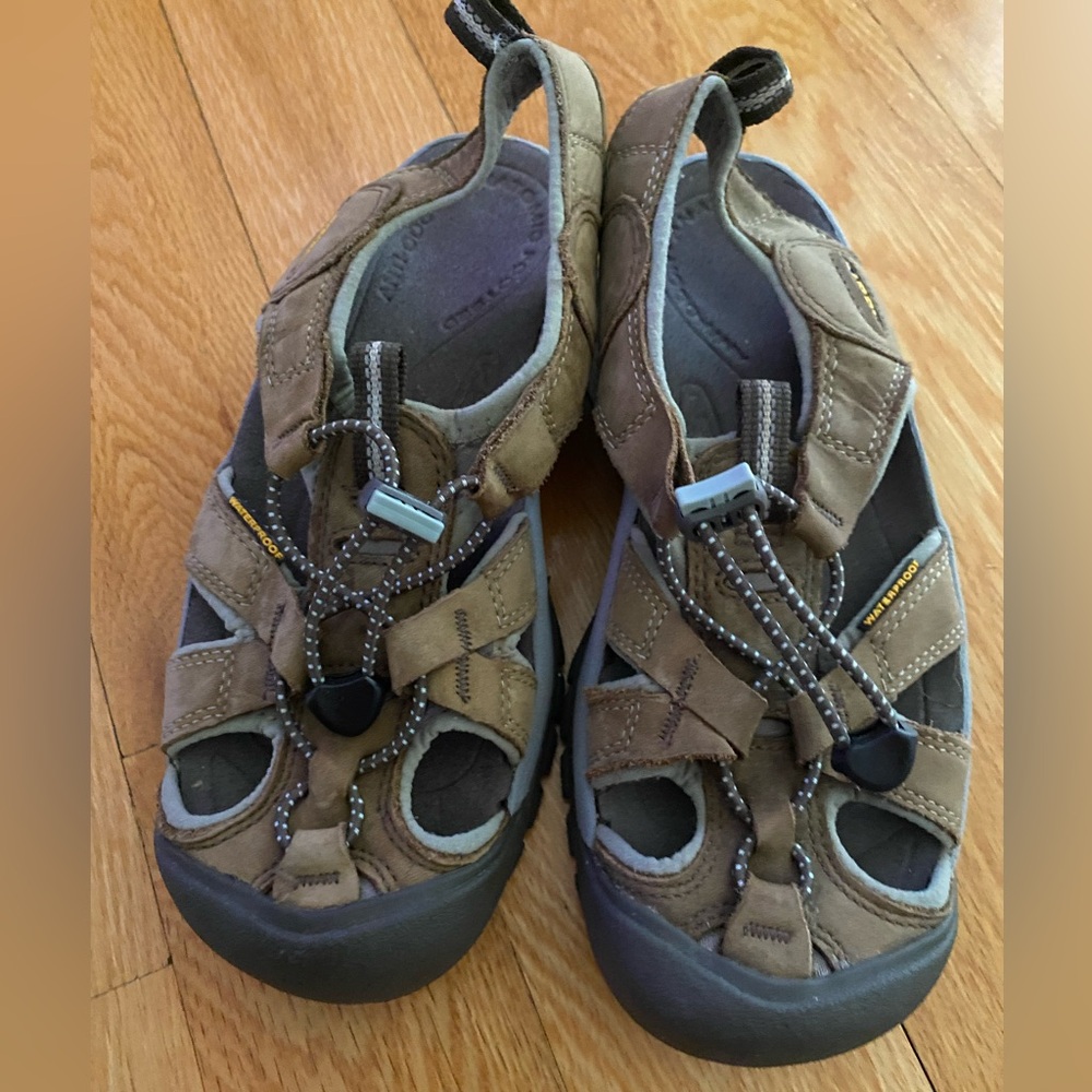 Keen Waterproof Brown Hiking Sandals